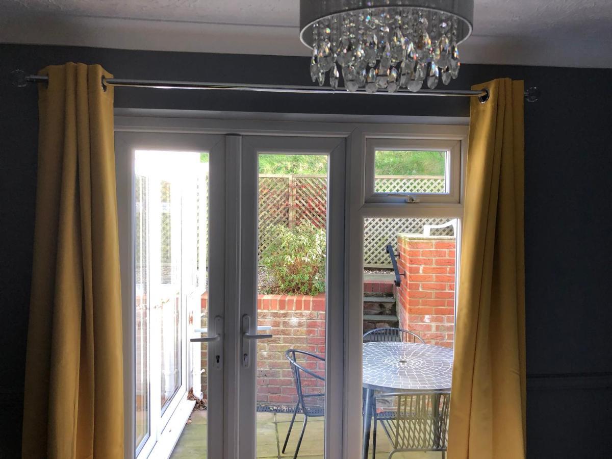 Stylish 2 Bed Apartment Next To The Norfolk Broads Coltishall Exterior foto